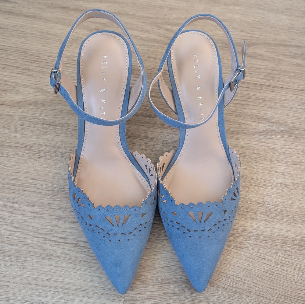 NWOT Kelly & Katie Elegant Dusty Blue Suede Heels
